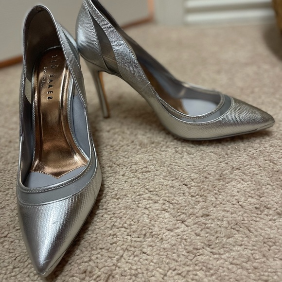 Clancyl Pump - Picture 10 of 12